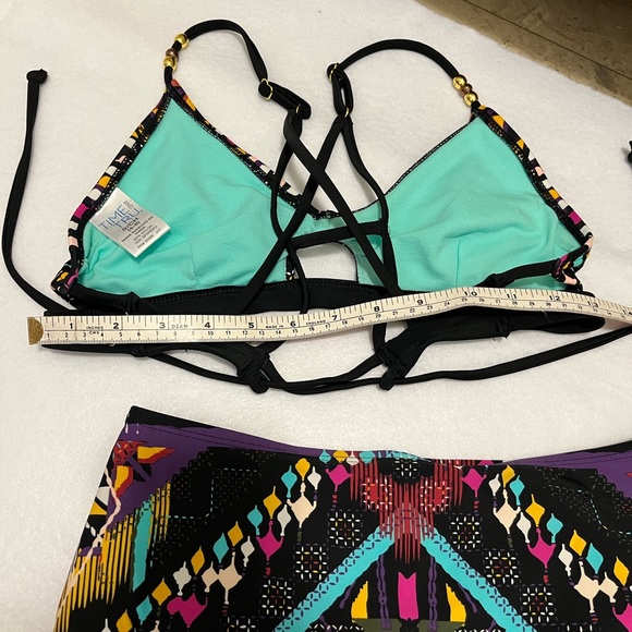 TIME AND TRU BIKINI - Picture 11 of 13